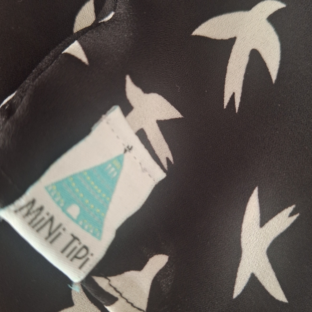 Beautiful Mini Tipi Infinite Scarf Sparrows Print (Indigenous)